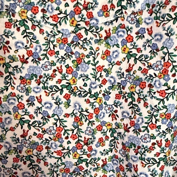 J.Crew Slim Untucked Floral Button-Down Shirt | Flex Washed | Size M | NWT - Picture 4 of 4